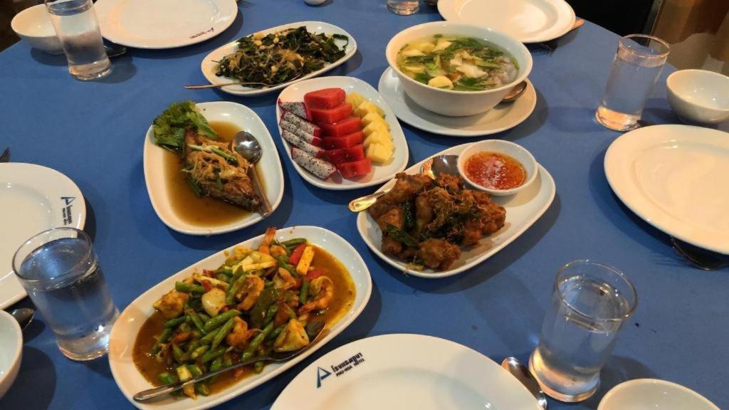 Phu Nga Hotel Natai Beach Екстериор снимка